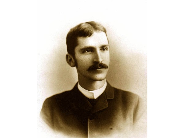 Teaching John Dewey: An essay review of three books on John Dewey. Education Review, 10(14) November 2007